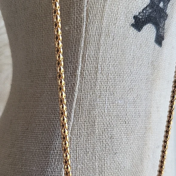 Rhinestone Wine Necklace NWOT - Picture 9 of 9